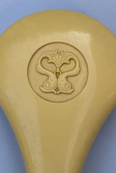 Vintage AVON Pale Soft Yellow Bath Shower Back  15" Handle Body Brush  Decor