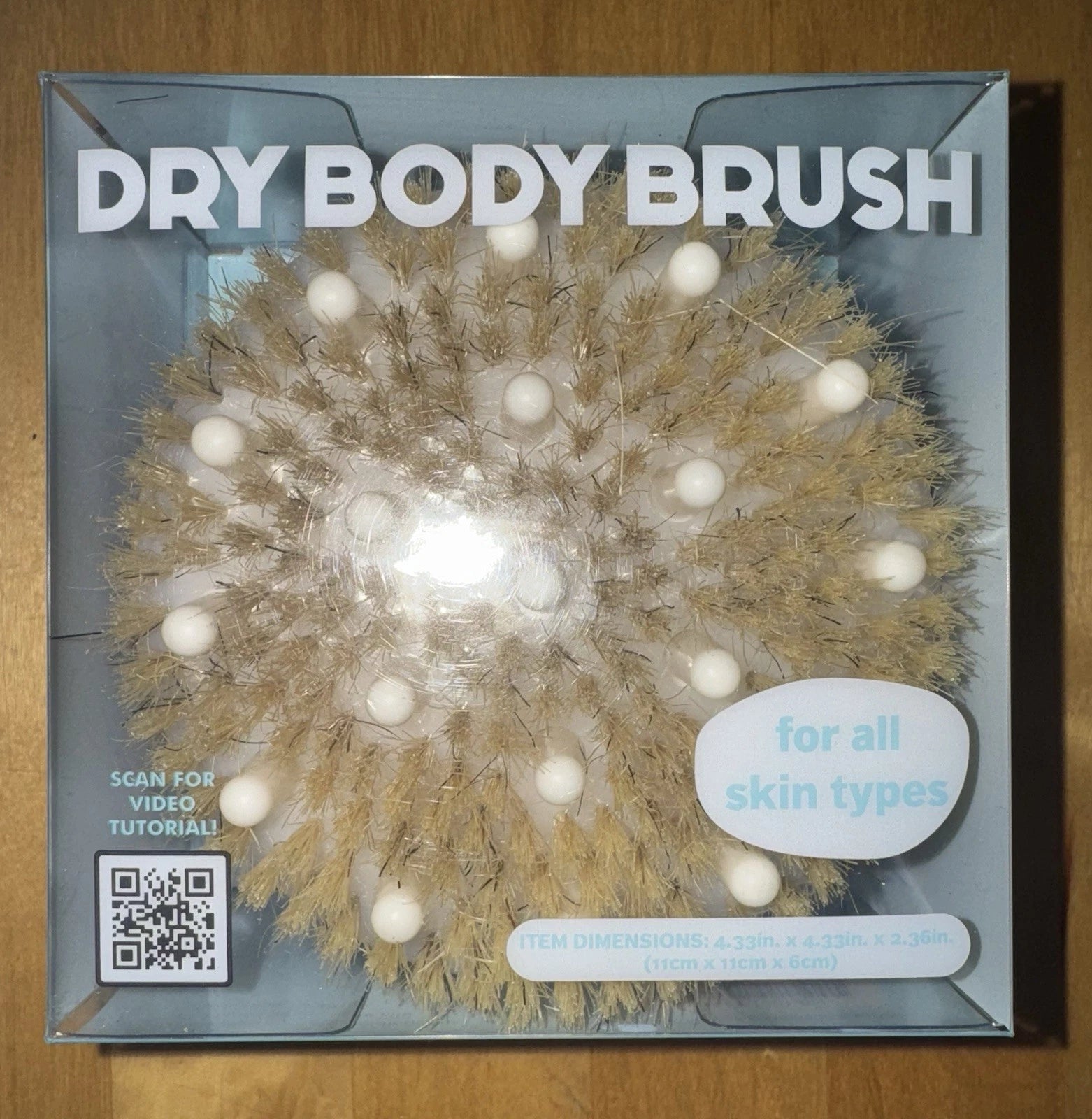 NEW IN BOX DRY BODY BRUSH EXFOLIATE, LYMPHATIC DRAINAGE, CELLULITE SMOOTH SKIN